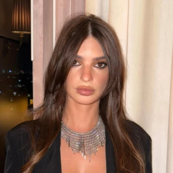 Brown Pencil Theory: тренд макіяжу, для якого потрібен лише один олівець