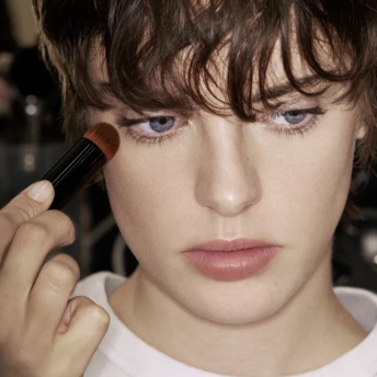 5 секретів весінніх образів Chanel 