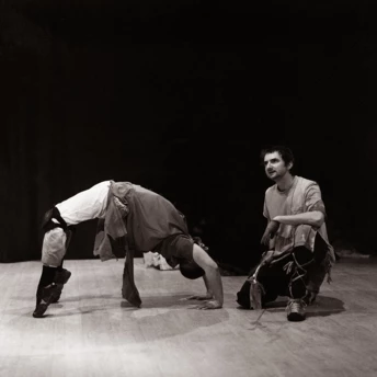 Залаштунки: чим живе харківський театр "Нафта"