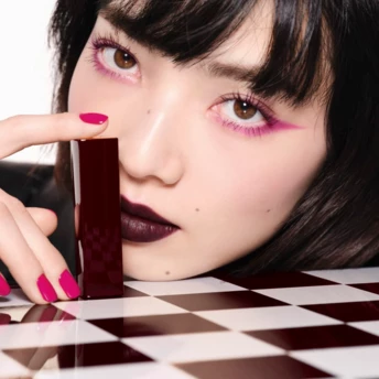 Chanel представляє Rouge Noir Makeup — нову темну главу в історії культового відтінку