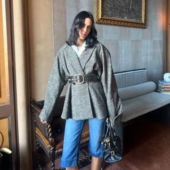 Шкіряний ремінь + пальто: 5 способів носити найжіночніше акцентне поєднання цієї зими 