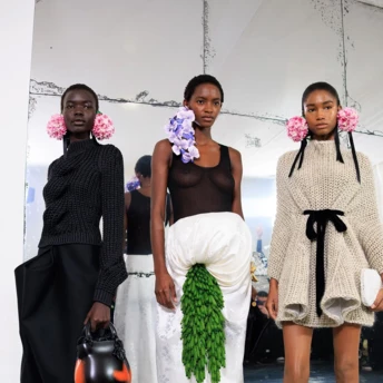 5 головних аксесуарів з Тижня високої моди в Парижі, про які говоритимуть усі