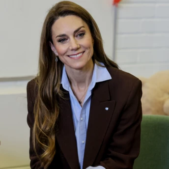 Принцеса Уельська відмовилася від улюблених туфель на користь наймоднішого взуття сьогодення