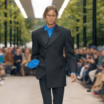 Ми їх недооцінили: штани skinny – найнеочікуваніше повернення 2026 року