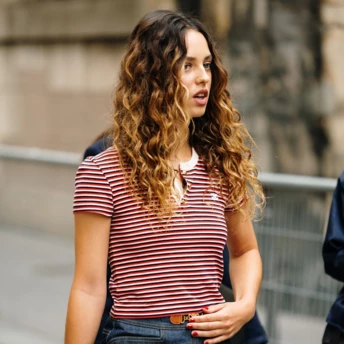 Джинсова мініспідниця — ідеальна альтернатива джинсам цієї весни