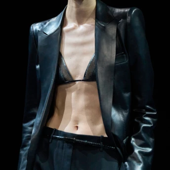 Який одяг обирає «сексуальна» жінка у 2026 році?