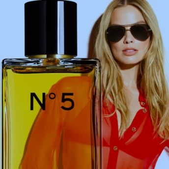Марго Роббі стала новим обличчям Chanel N°5 Eau de Toilette