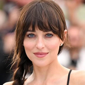 Наймодніші чубчики 2026 року: 6 трендових варіантів, які пасують різним формам обличчя