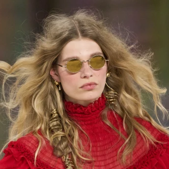 7 б’юті-трендів з Тижня моди в Парижі, які всі носитимуть восени 2026