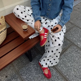 Спортивні балетки adidas Samba – найбільш зручна та модна альтернатива кросівкам цього сезону