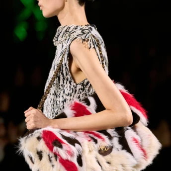 10 головних аксесуарів сезону осінь-зима 2026/2027, які змінять ваш гардероб уже зараз