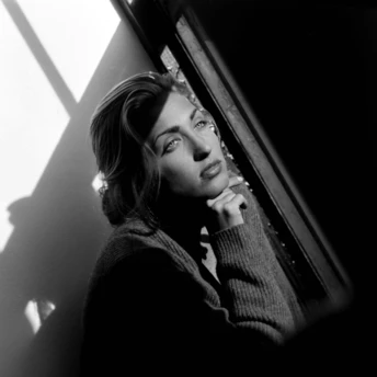 Як повторити образи Керолін Бессетт-Кеннеді цієї весни: разом з українськими брендами