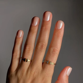 Найелегантніші манікюри весни 2026: 6 відтінків, які варто спробувати