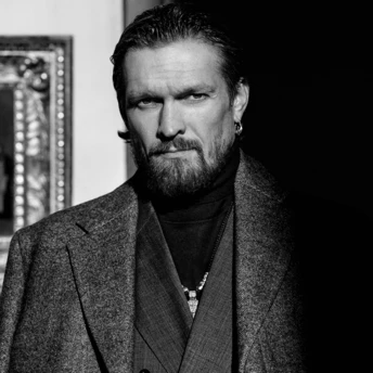 The Undisputed: Oleksandr Usyk’s First Major Interview with Vogue Ukraine