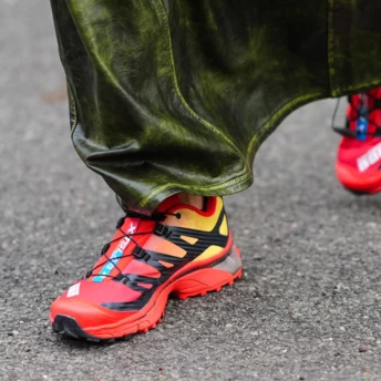 Тренди кросівок 2026: 6 пар, що поєднують стиль і комфорт