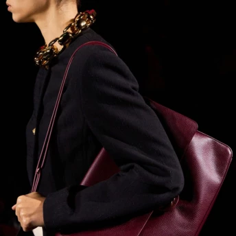 Сумка цього кольору — найвишуканіший тренд весни 