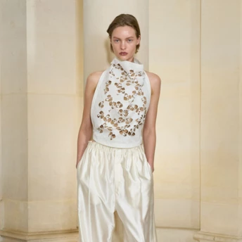 Найзручніший тренд 2026: штани, які замінять класичні джинси