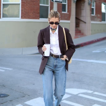 5 способів носити білу сорочку по-різному цієї весни 2026