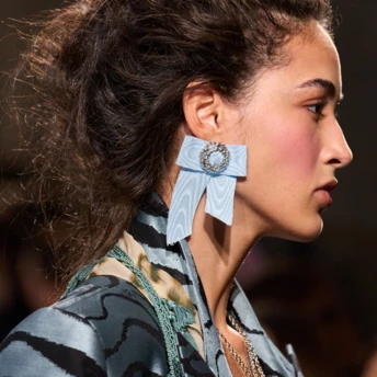 Новий мастхев: прикраси з характером, щоб з будь-якого образу зробити вечірній 