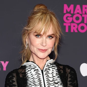 Пухнастий чубчик Ніколь Кідман — зачіска, що пасує абсолютно всім