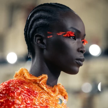 Найкрасивіший момент показу Chanel Cruise 2026/2027 — не сукні, а ця б’юті-деталь