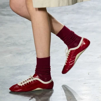 Ці кросівки вже витісняють Adidas Samba: найбажаніша пара 2026 року