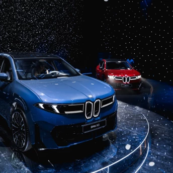 BMW показали майбутнє електромобілів: в Україні дебютував iX3 нового покоління