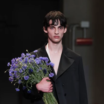 Бренд Simone Rocha презентував першу чоловічу колекцію 