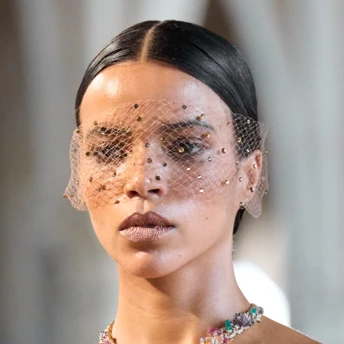Головні тренди краси з Тижня моди Haute Couture осінь-зима 2026/2027