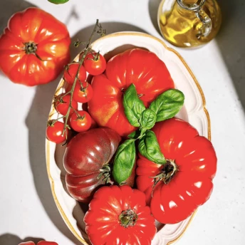 10 продуктів із високим вмістом води, які врятують від зневоднення