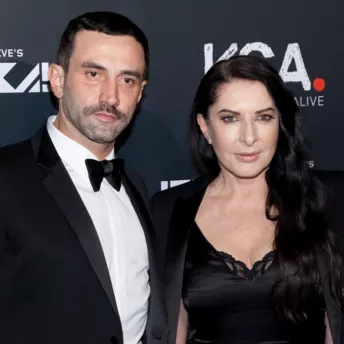 Ріккардо Тіші створить костюми для опери Марини Абрамович