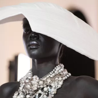 Макияж Haute Couture: лучшие образы с Недели моды в Париже