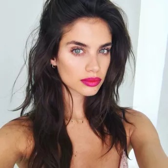 92 Instagram-примера макияжа на каждый день лета