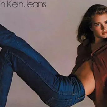Почему Calvin Klein решили прекратить выпускать подиумные коллекции