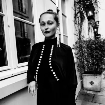 Спецпроект Vogue UA & ArtHuss: Дарія Шаповалова про успіх, мистецтво та фемінізм