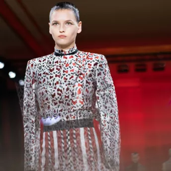 Неделя моды в Париже: Haider Ackermann, Altuzarra и Andreas Kronthaler for Vivienne Westwood