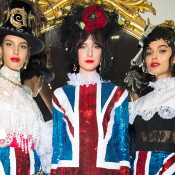 Английский пациент: показ Dolce & Gabbana Alta Moda в Лондоне