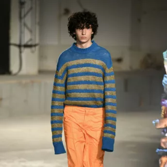 Скандинавский шик: Acne Studios Menswear весна-лето 2019