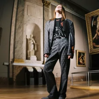 Вірджил Абло створив капсульну колекцію для Лувру