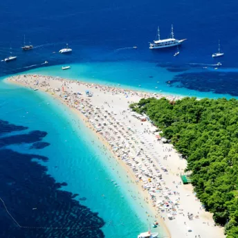 Где купаться: 5 самых красивых пляжей Хорватии
