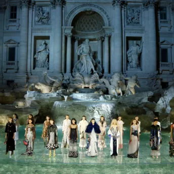 Самый громкий показ Недели Haute Couture: юбилей Fendi в Риме