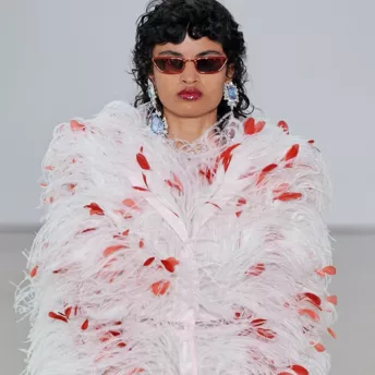 Тиждень моди в Парижі: колекції Stella McCartney і Giambattista Valli весна-літо 2022