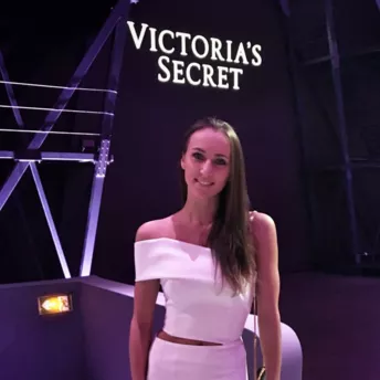 Гимнастка Анна Ризатдинова о шоу Victoria's Secret