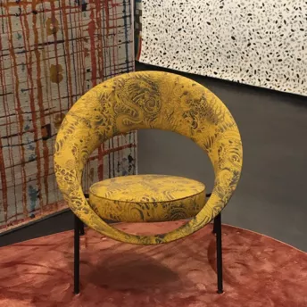 Instagram-дайджест Milan Design Week: стулья, кресла и диваны