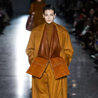 Неделя моды в Милане: новые коллекции Fendi, Max Mara и Moschino