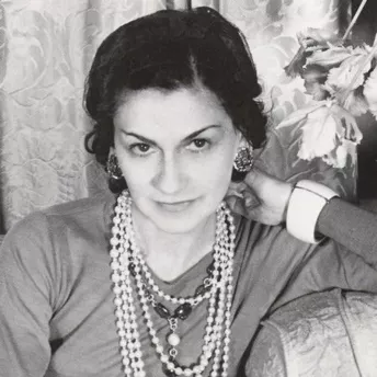 Vogue-гороскоп: серпень 2018