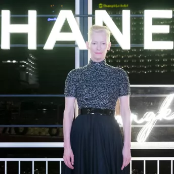 Тільда Свінтон, Лілі-Роуз Депп та інші гості показу Chanel у Бангкоку