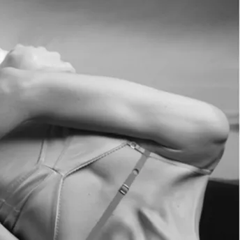 Як допомогти собі в разі паніки та стресу: 6 корисних методик від МОЗ