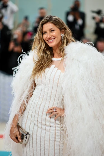 Яке вбрання вибирали гості балу Met Gala 2023