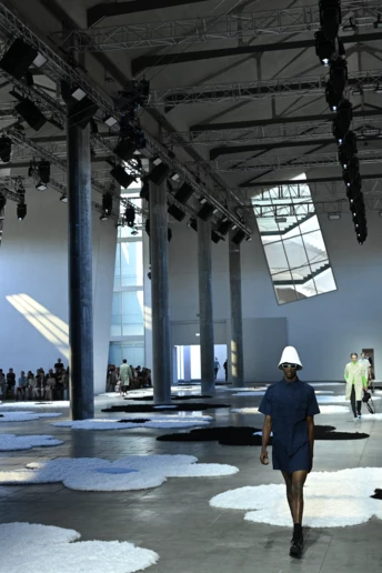 Перезавантаження системи: колекція Prada Menswear весна-літо 2026